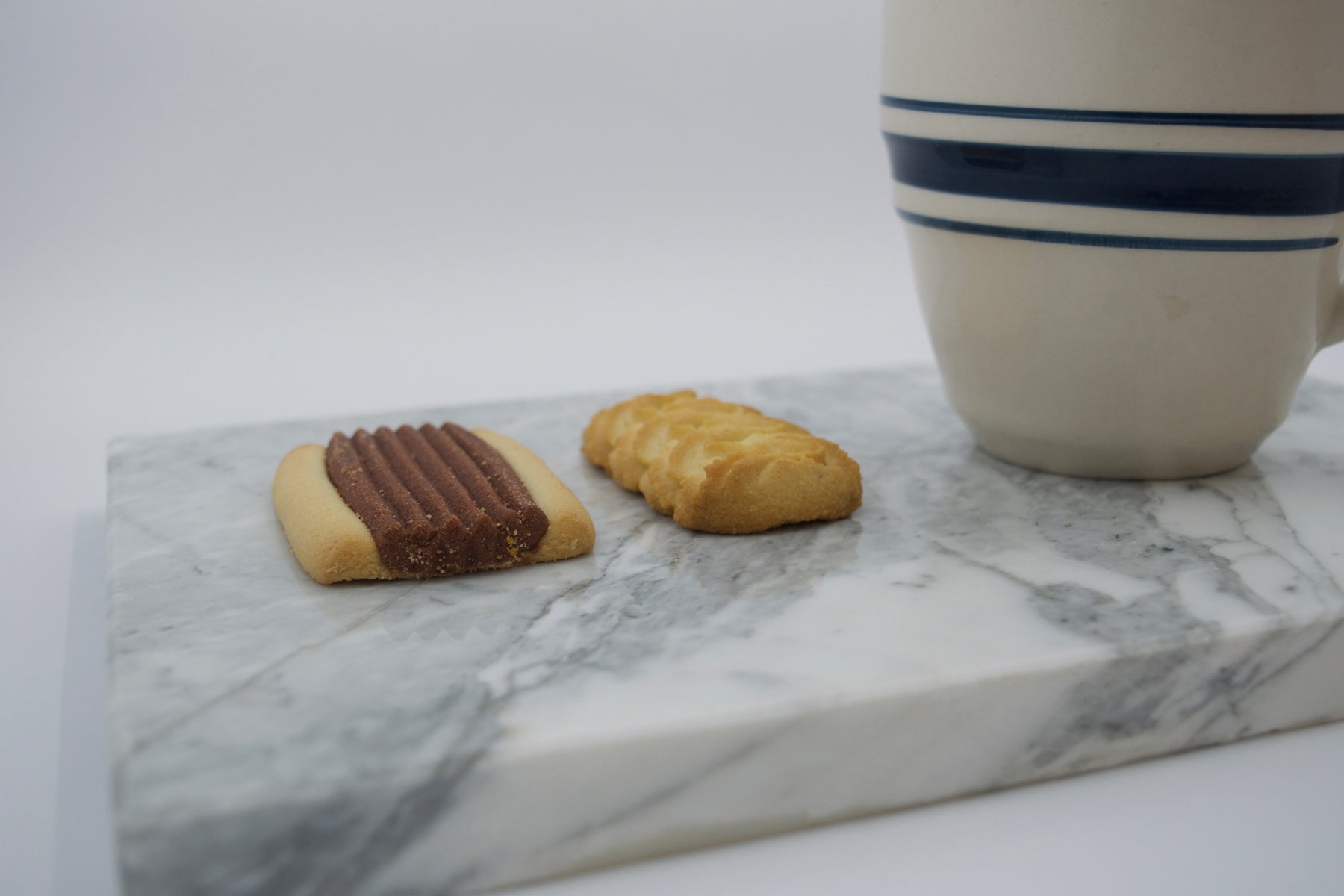 TABLA DE SERVICIO MARMOL BLANCO CARRARA