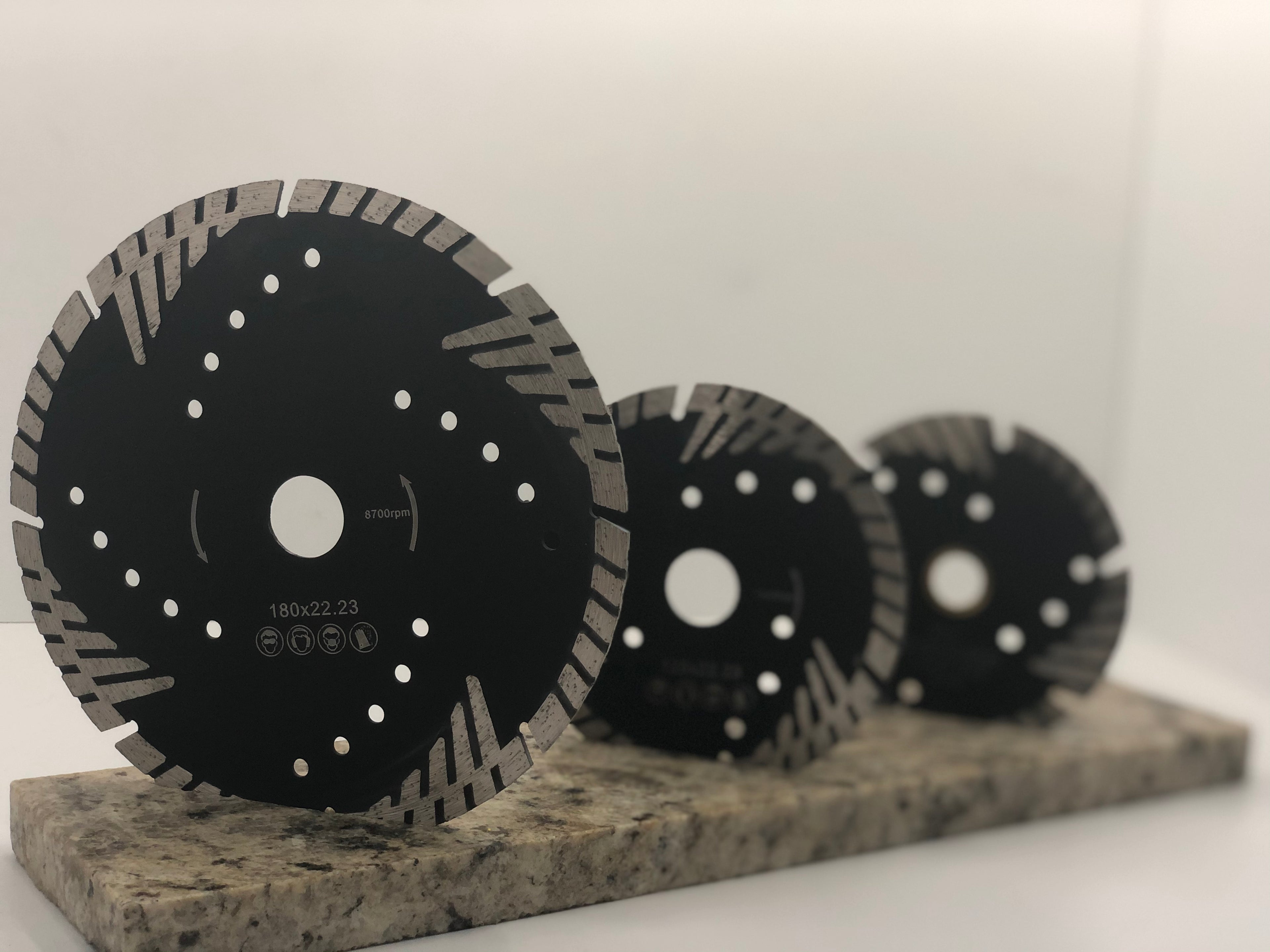 DISCO DE DIAMANTE TURBO 7¨/180mm